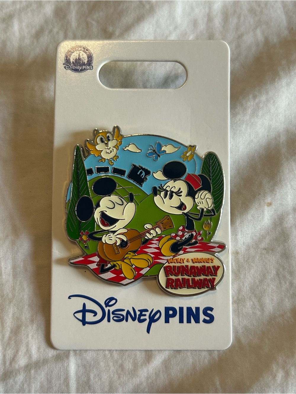 Disney Pins Mickey Minnie Runaway Railway Collectible Pin